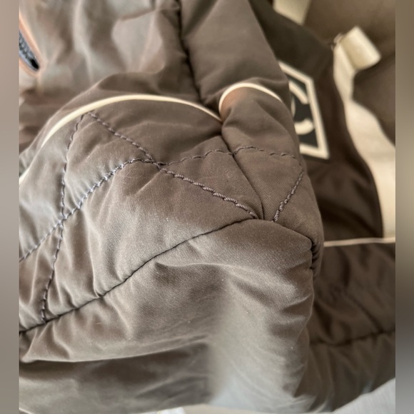 Authentic CHANEL Duffel bag/Gym bag/Tote Large! Duffel bag/Gym bag/Tote SOLD - Picture 15 of 17